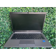 Notebook *seminovo* Hp 240 G8 I5 11th/ 8gb/ Nvme256gb /14" - Cod: 5171